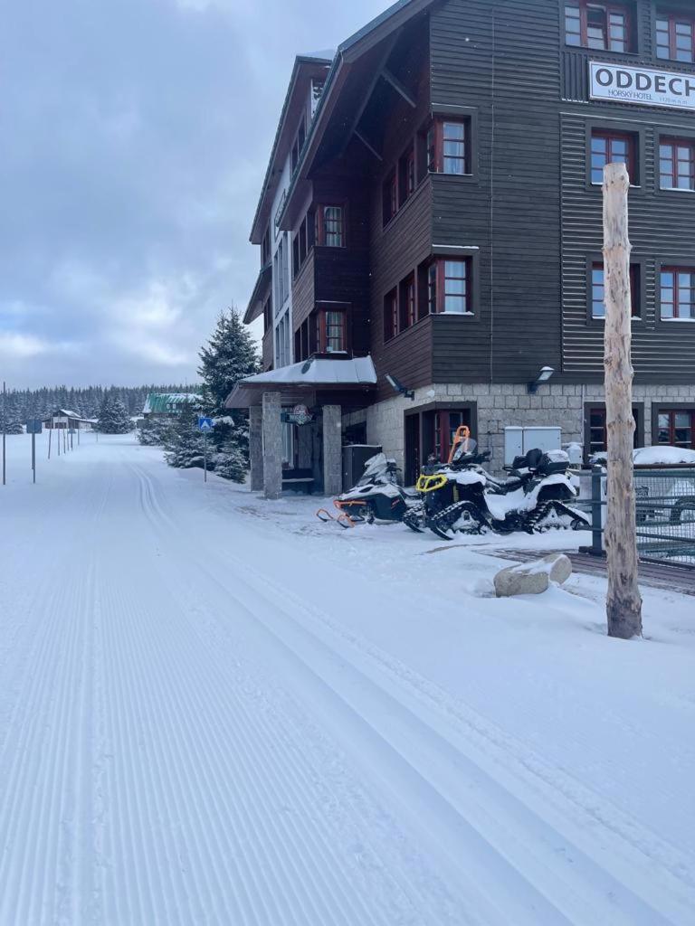 Hotel Oddech Pec pod Snezkou Luaran gambar